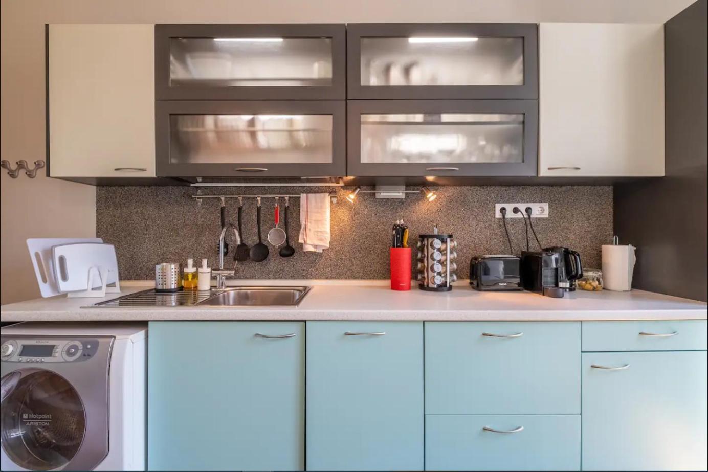 Charming 2Bdr Apartment In Historic Center With Parking Софія Екстер'єр фото